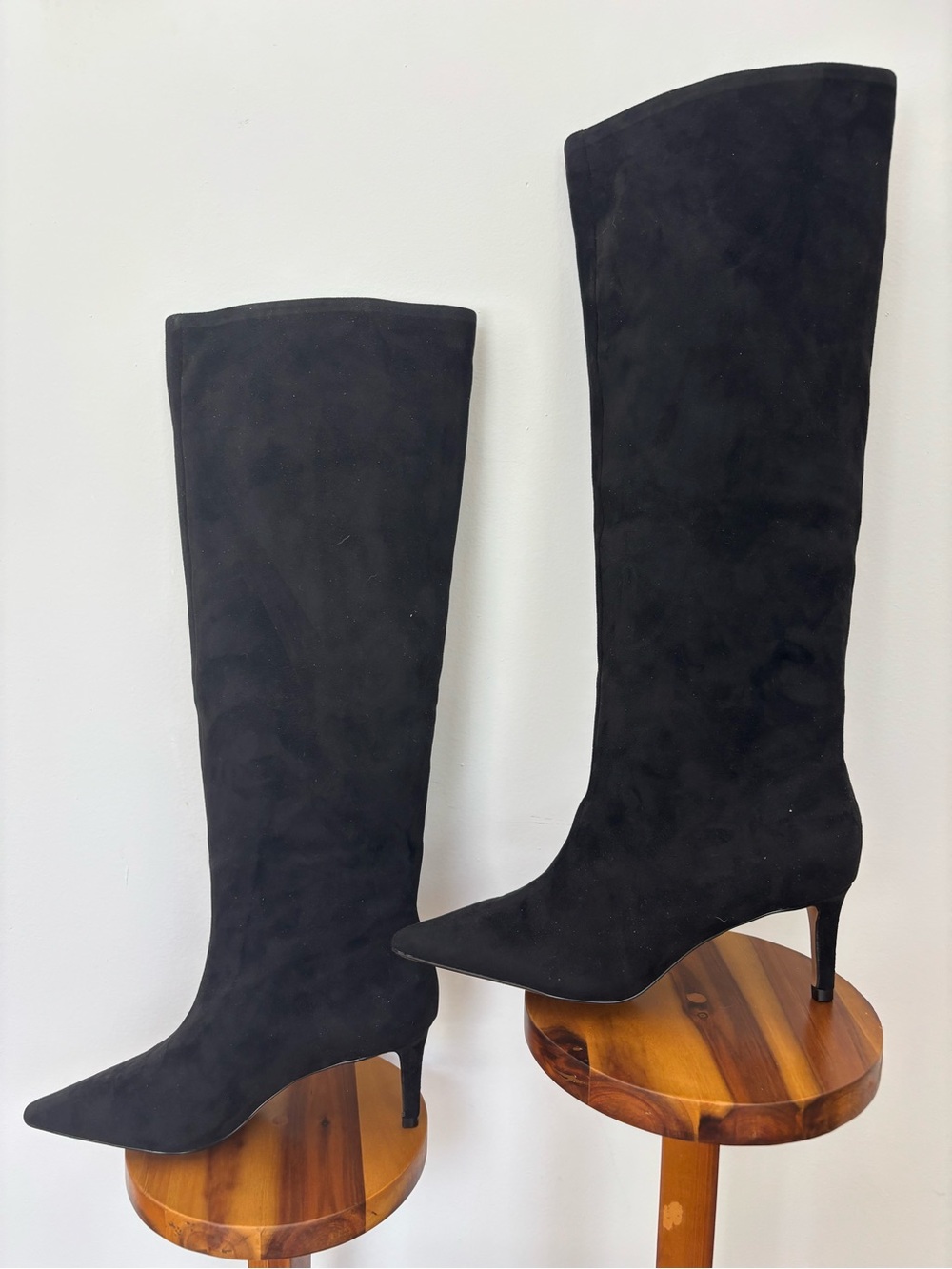 ALDO Black Stretch Knee High Boots Pointed Toe Kitten Heel Size 5